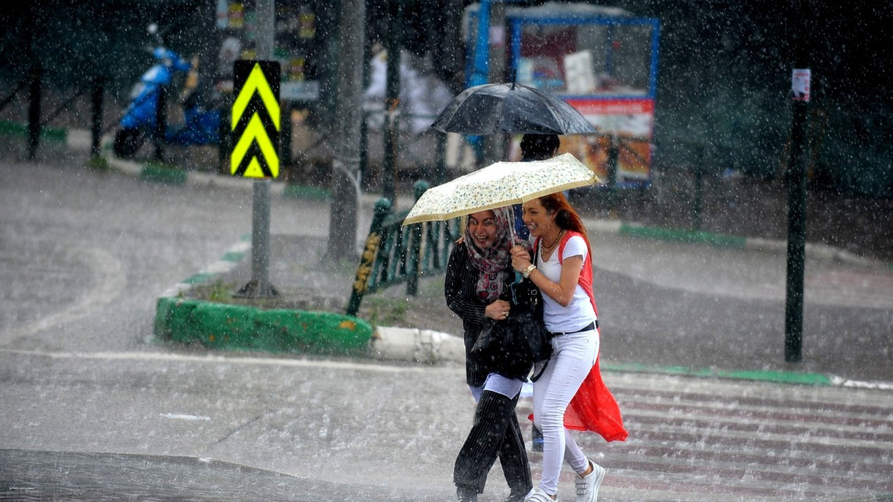 Meteorolojiden kuvvetli yağış uyarısı