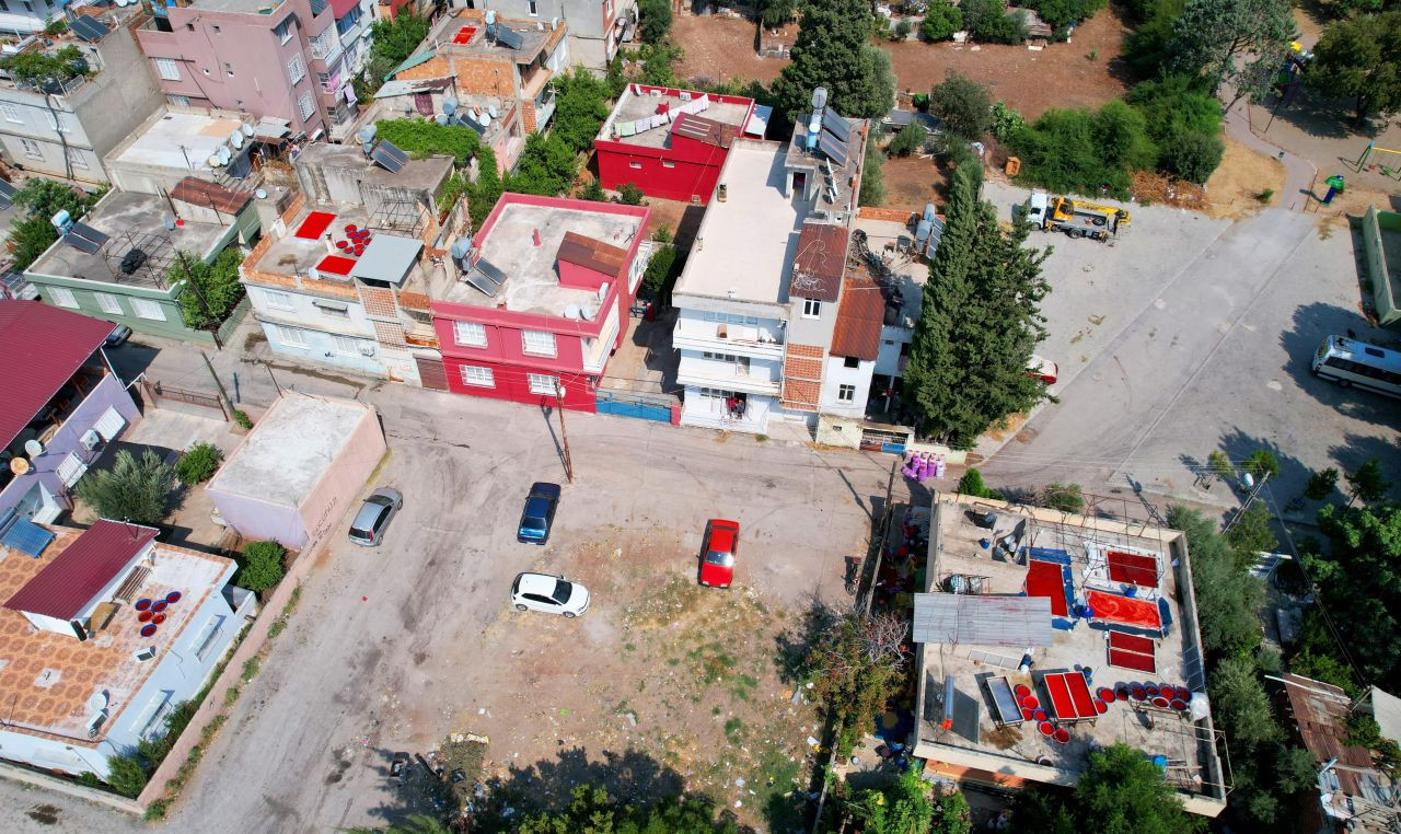 Adana’da Salça Sezonu Başladı: Damlar Kırmızıya Boyandı - Sayfa 2