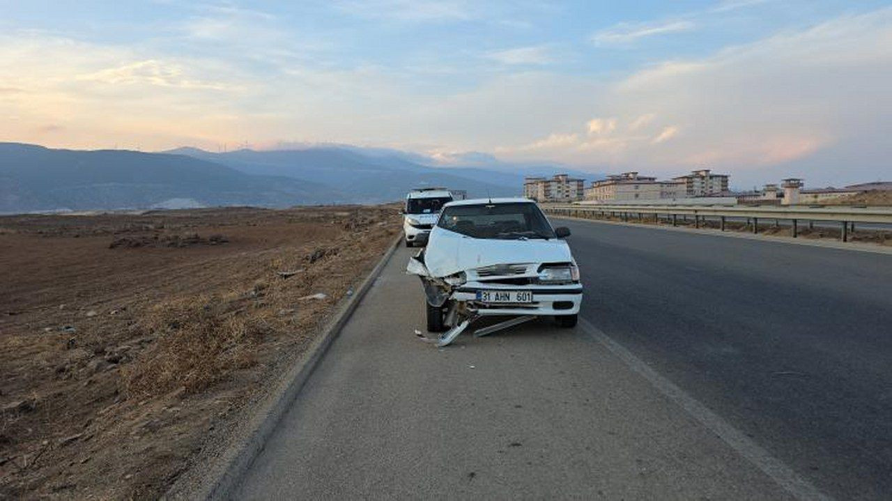 Gaziantep’te çarpışan 2 otomobilden biri takla attı: 4 yaralı - Sayfa 4