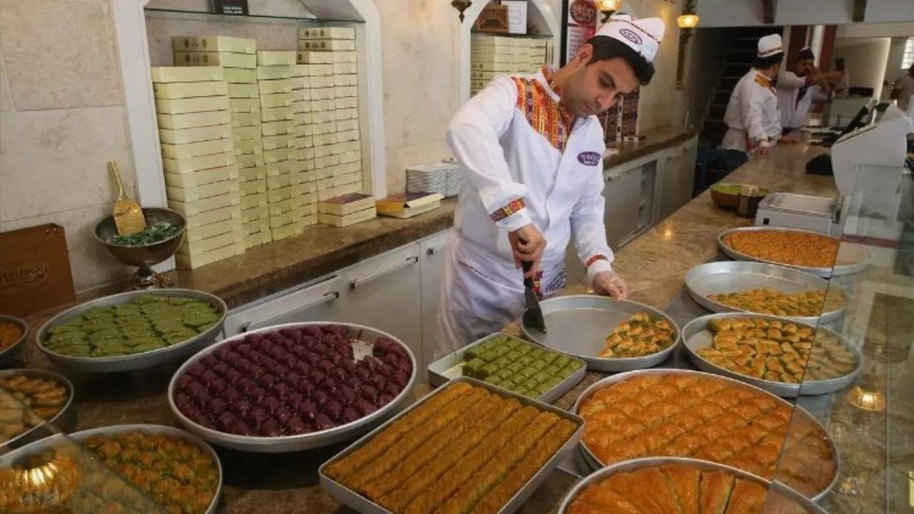 GastroAntep Kültür Yolu Festivali İçin Geri Sayım Başladı! Yıldızlı Şefler ve Yöresel Lezzetler Buluşuyor