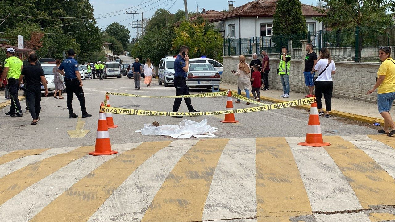 Feci kazada hayatını kaybeden Kaan'a son veda: Tabutuna forma serildi - Sayfa 2