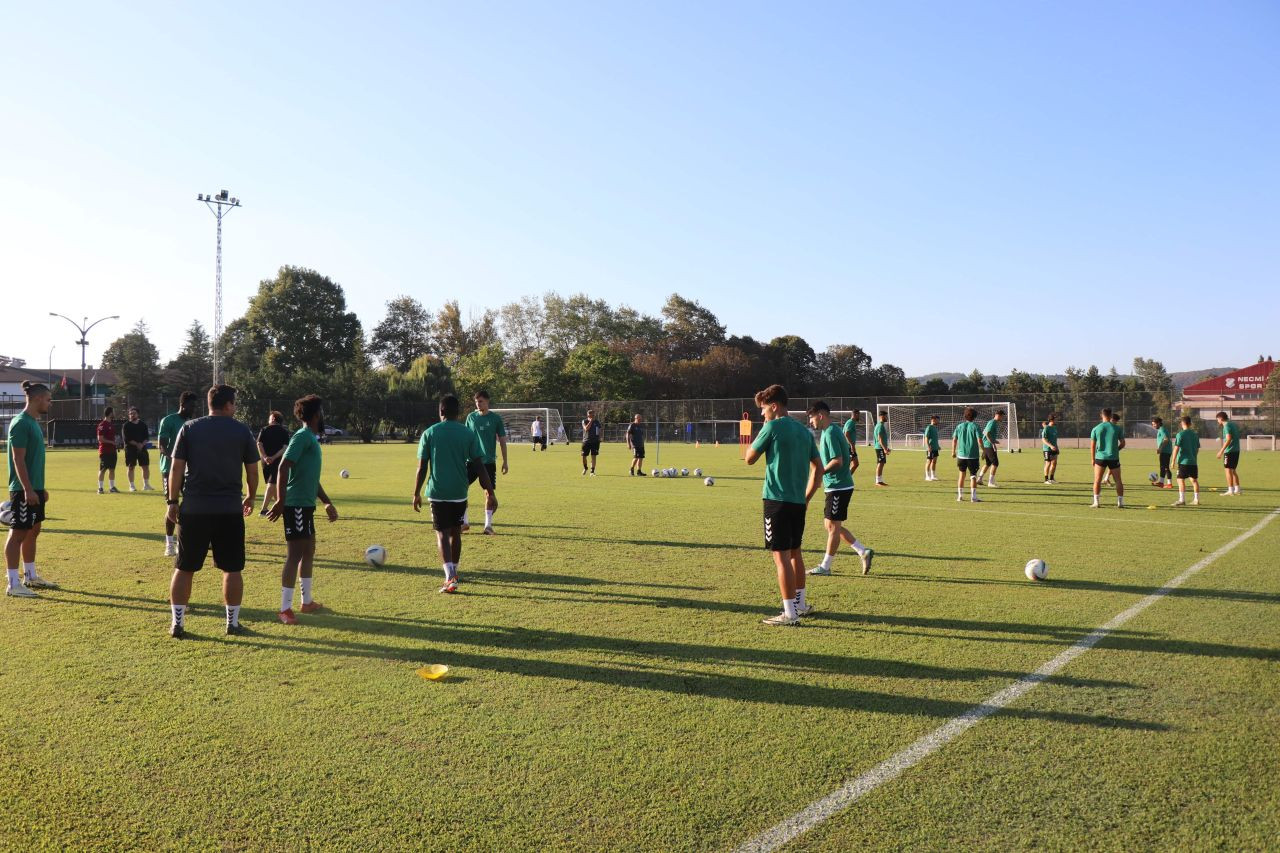 Sakaryaspor, Şanlıurfaspor Maçı İçin Çalışmalarına Devam Ediyor - Sayfa 6