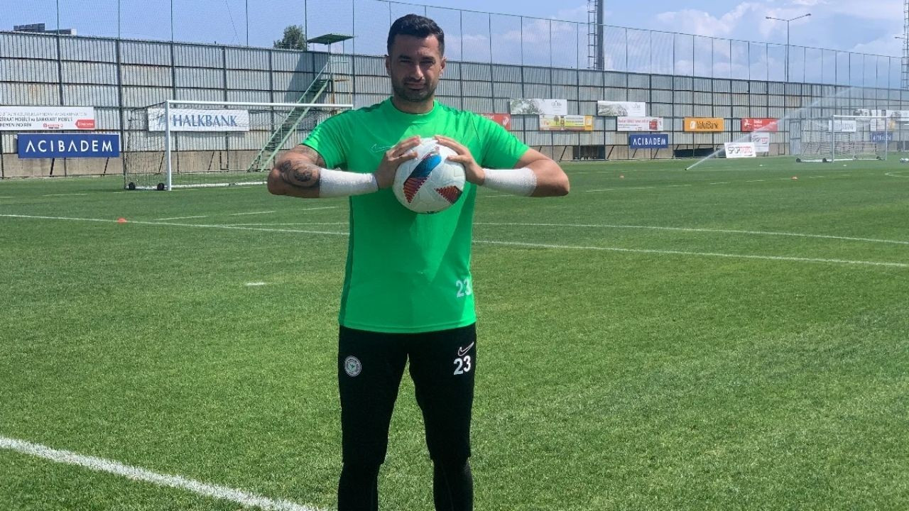 Rizespor'dan Gökhan Akkan'a Duygusal Veda: Yeni Yolculuk Başlıyor