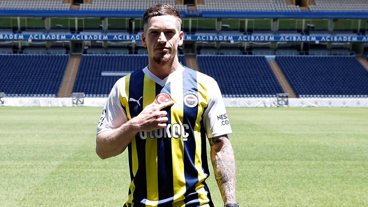 Fenerbahçeliler Tepkili: Ryan Kent Takımda Kalıyor - Sayfa 1