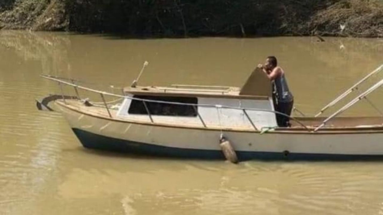 Bartınlı balıkçı, teknesi ile birlikte denizde kayboldu