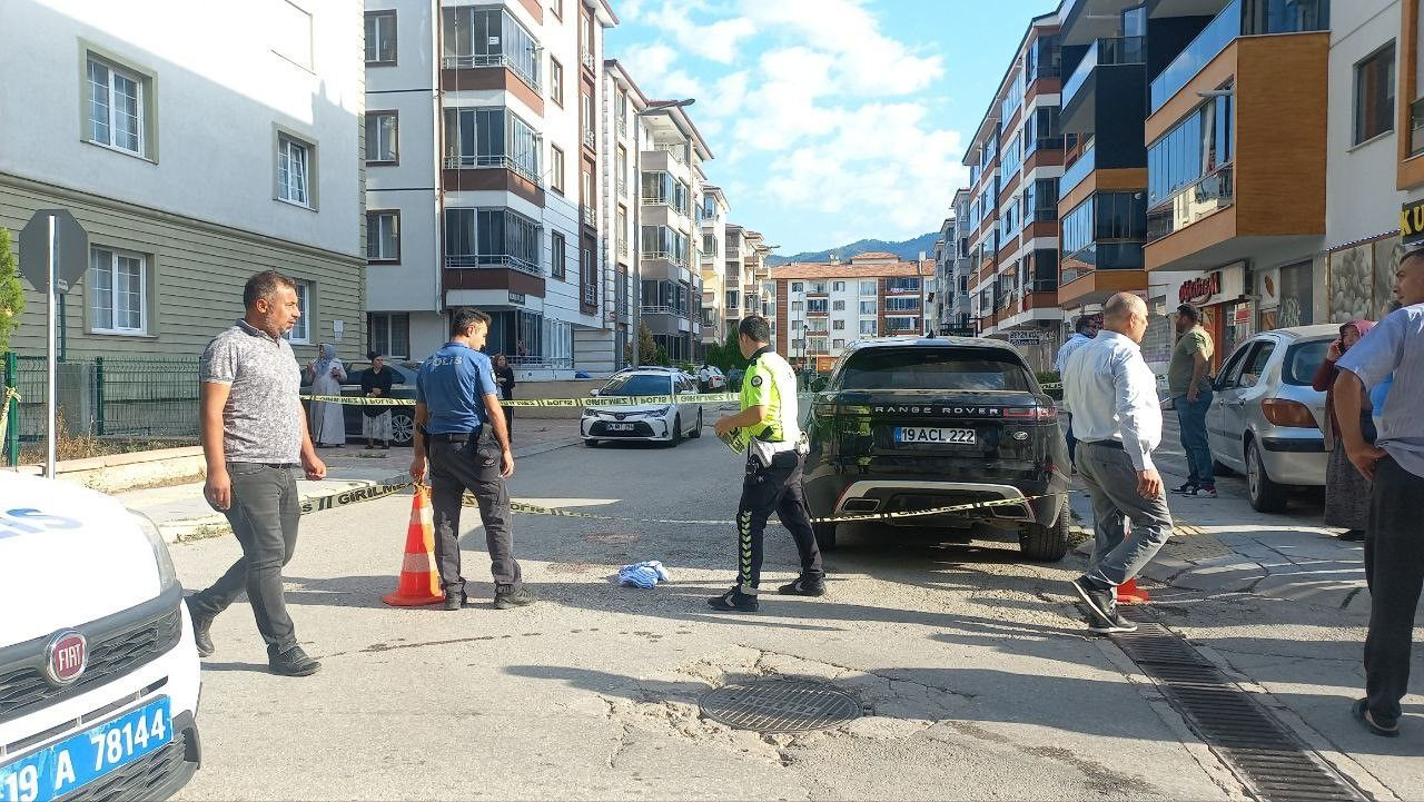 İş adamı evinin önünde silahlı saldırıya uğradı - Sayfa 1