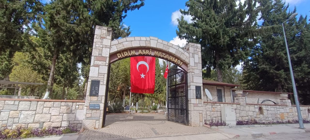 İsrail'in katlettiği Ayşenur'un cenaze töreni için mezarlıkta hazırlıklar tamamlandı - Sayfa 2