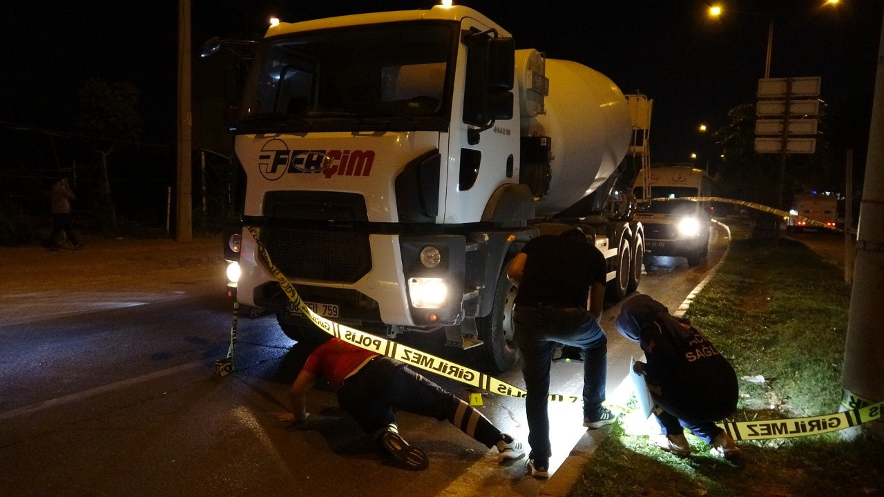 Beton Mikserinin Altında Kalan Çocuk Ağır Yaralandı