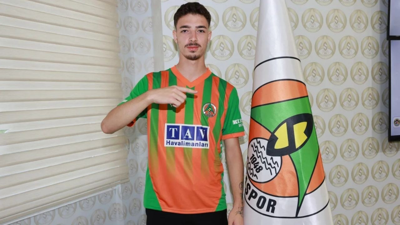 Alanyaspor, Arda Usluoğlu'nu Kadrosuna Kattı