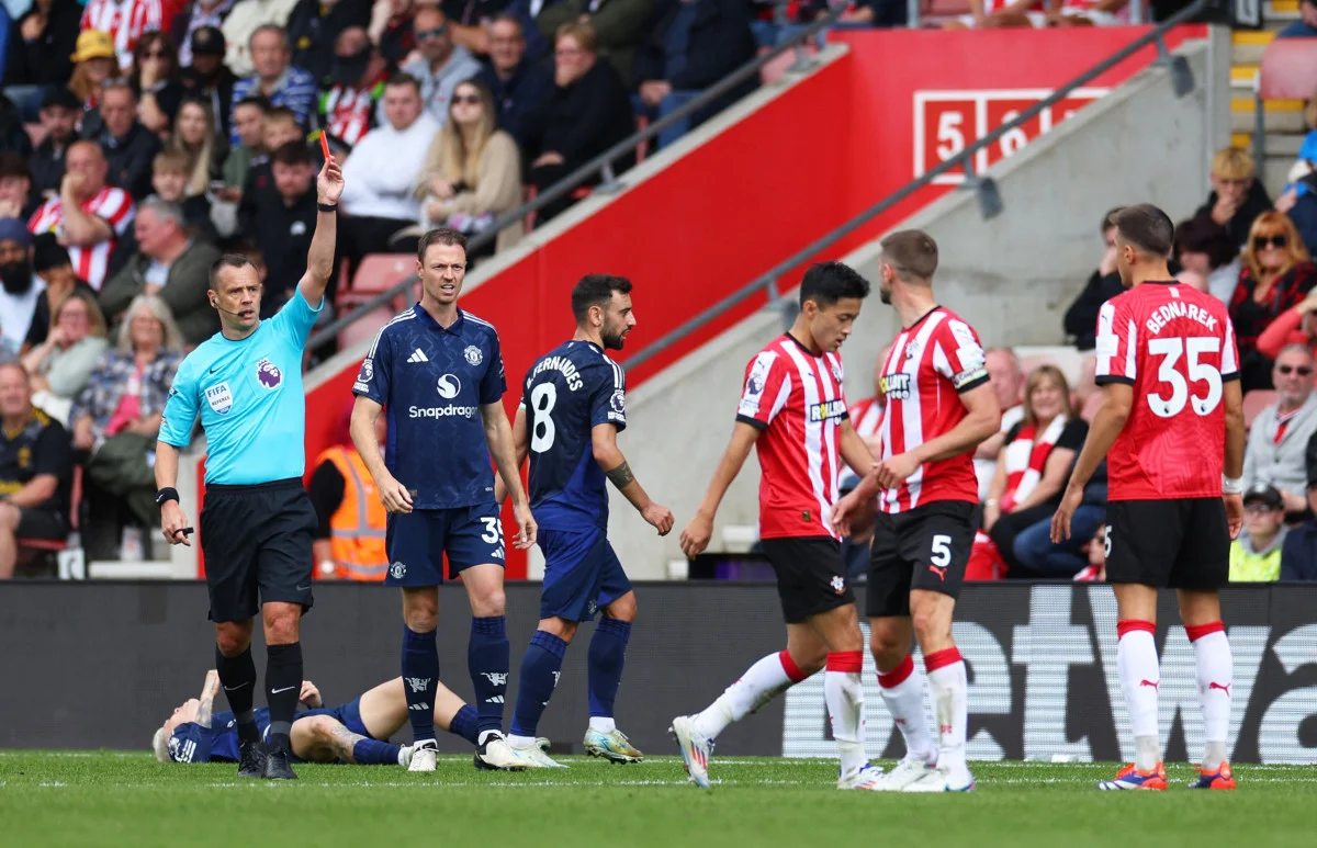 Manchester United, Southampton Deplasmanından 3 Puanla Döndü - Sayfa 4