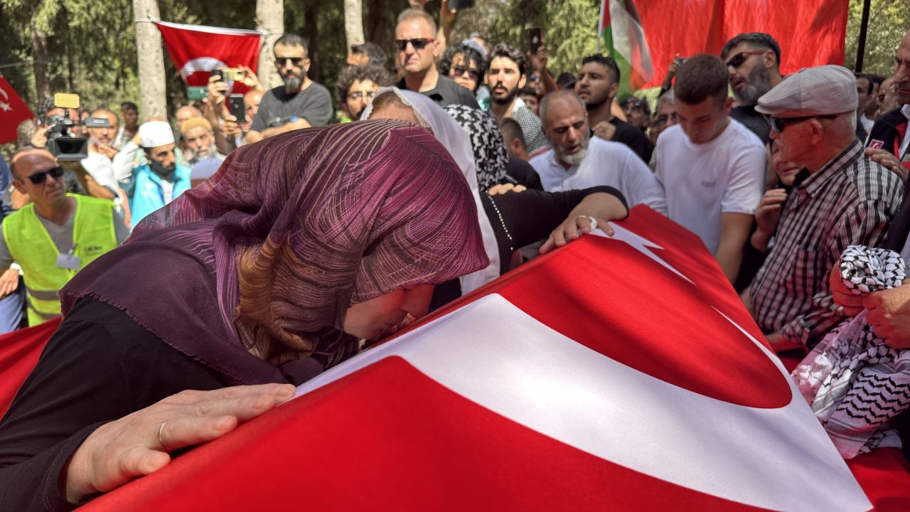 Ayşenur Ezgi Eygi'ye Son Veda: Gözyaşları Sel Oldu - Sayfa 3