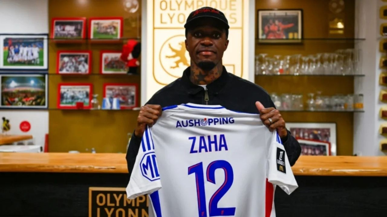 Lyon'dan Wilfried Zaha İçin Açıklama: "90 Dakika Oynaması Zor"