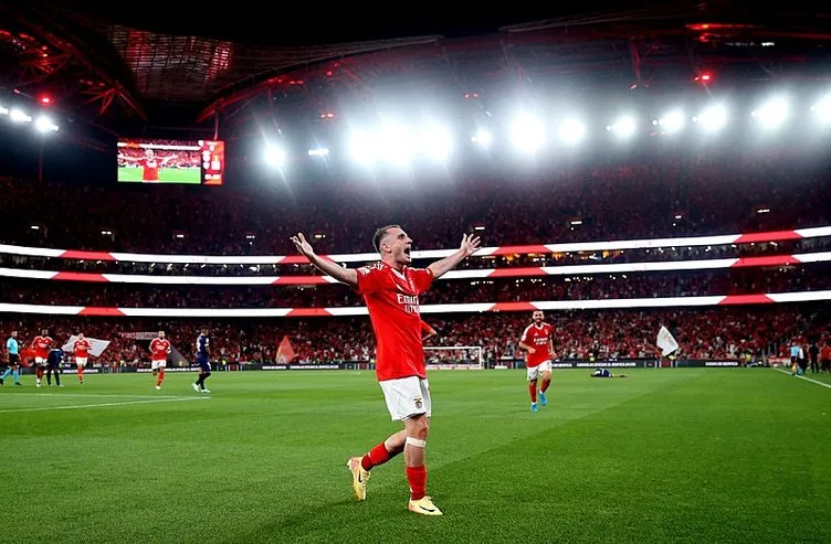 Kerem Aktürkoğlu Benfica'da İlk Maçında Göz Kamaştırdı! Tribünler Ayakta Alkışladı - Sayfa 5