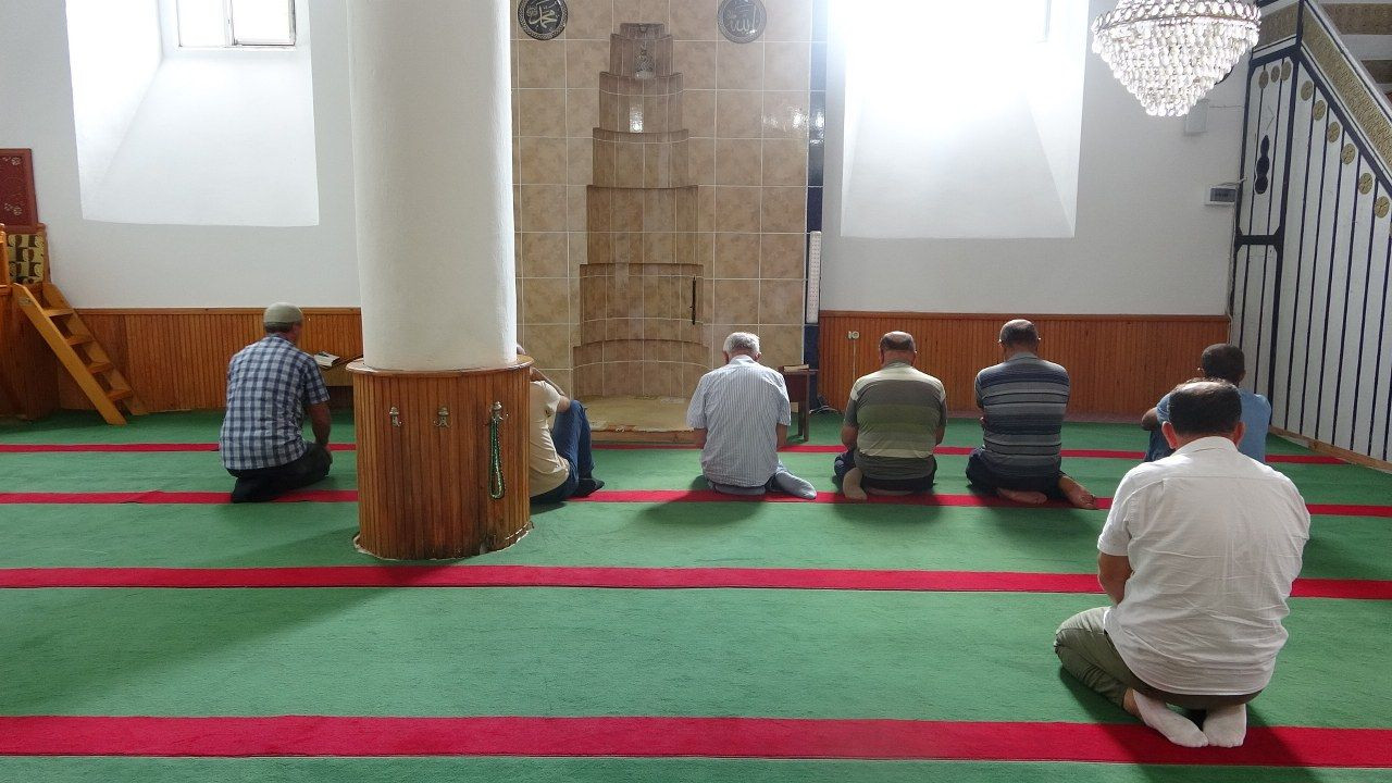 Yaklaşık bir asırdır cami olarak hizmet veriyor - Sayfa 16