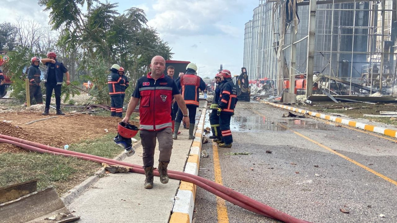 Hendek'teki Fabrika Patlamasında Yeni Görüntüler: Savaş Alanına Döndü - Sayfa 3