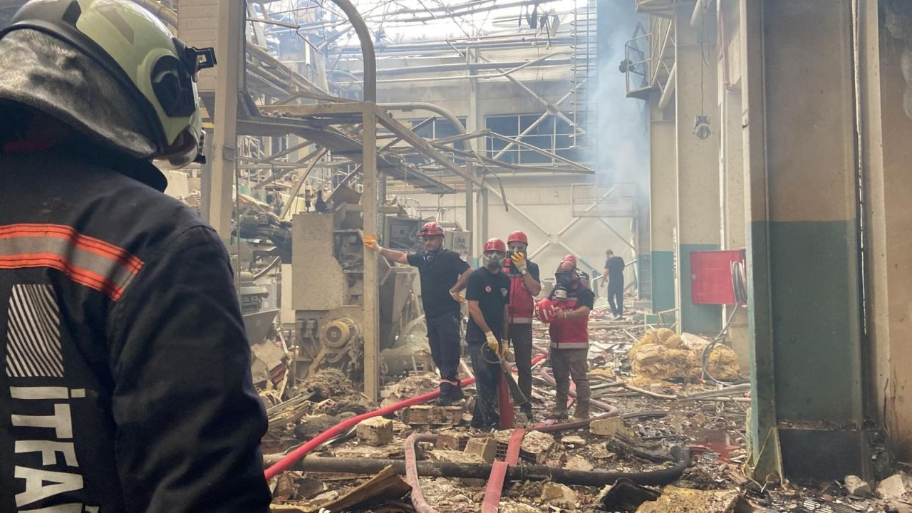 Hendek'teki Fabrika Patlamasında Yeni Görüntüler: Savaş Alanına Döndü - Sayfa 7