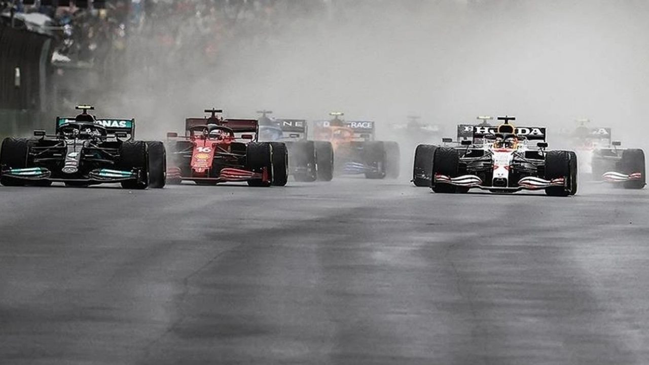 CANLI İZLE Formula 1 Azerbaycan Grand Prix'sinde Heyecan Devam Ediyor!