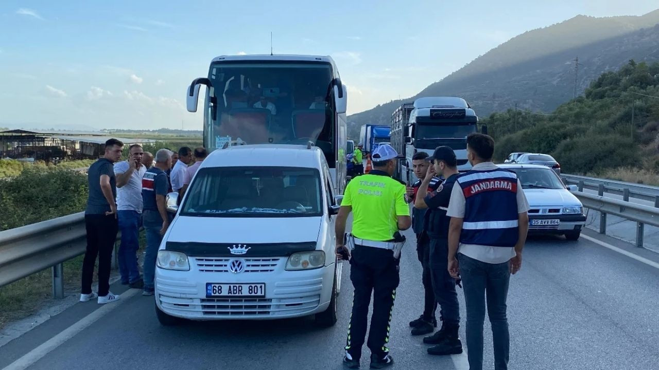 Otobüste Saldırı: Jandarma Müdahalesiyle Saldırganlar Yakalandı