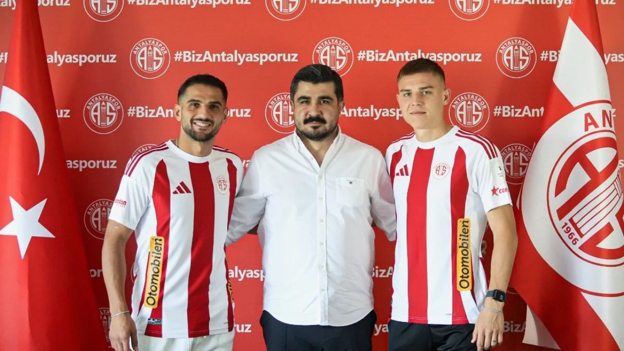 Antalyaspor, Transfer Döneminin Son Gününde İki Futbolcuya İmza Attı