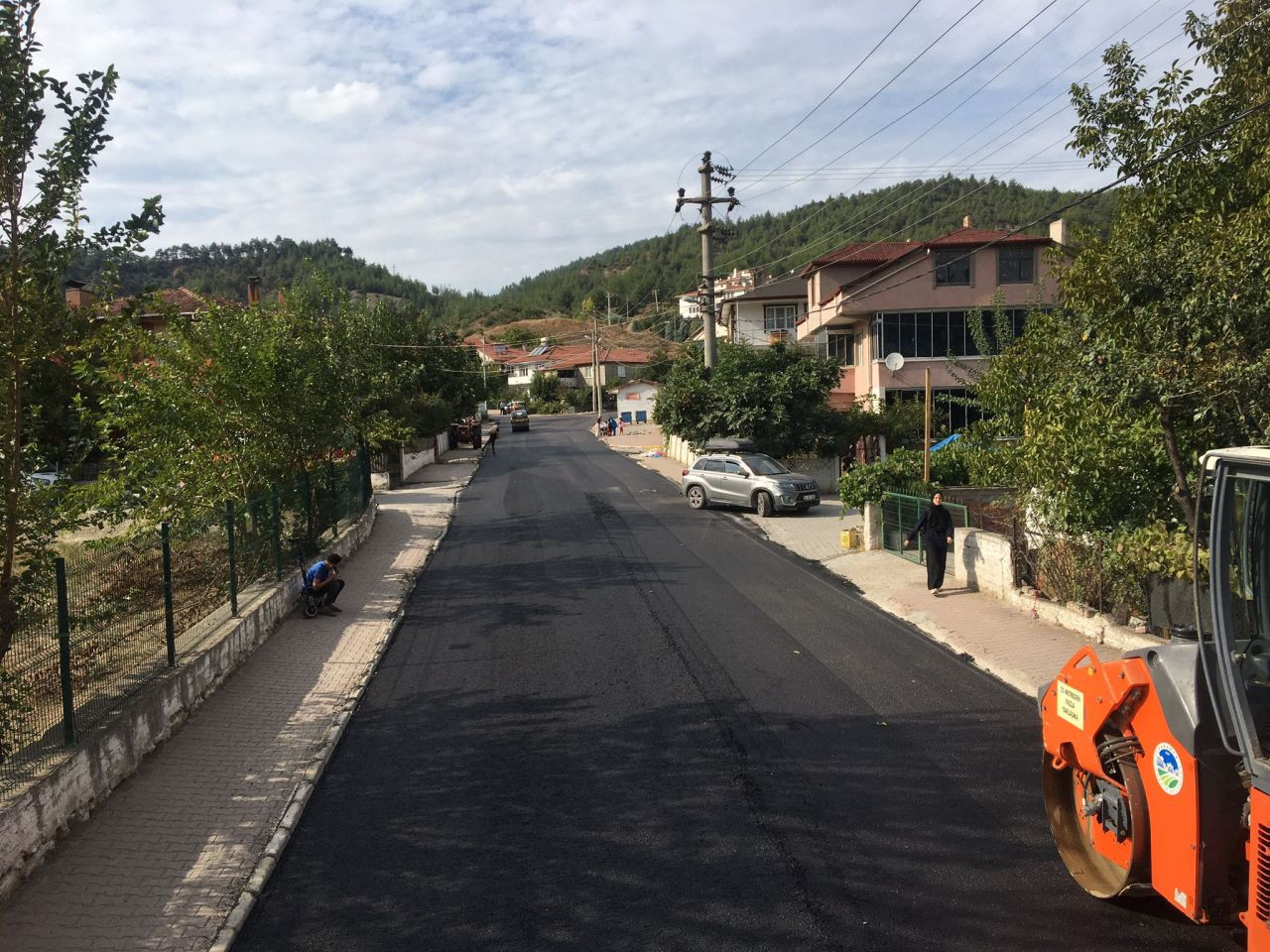 Büyükşehir Taraklı'da Ankara Caddesi'ni 4 Bin Ton Asfaltla Yeniliyor - Sayfa 3