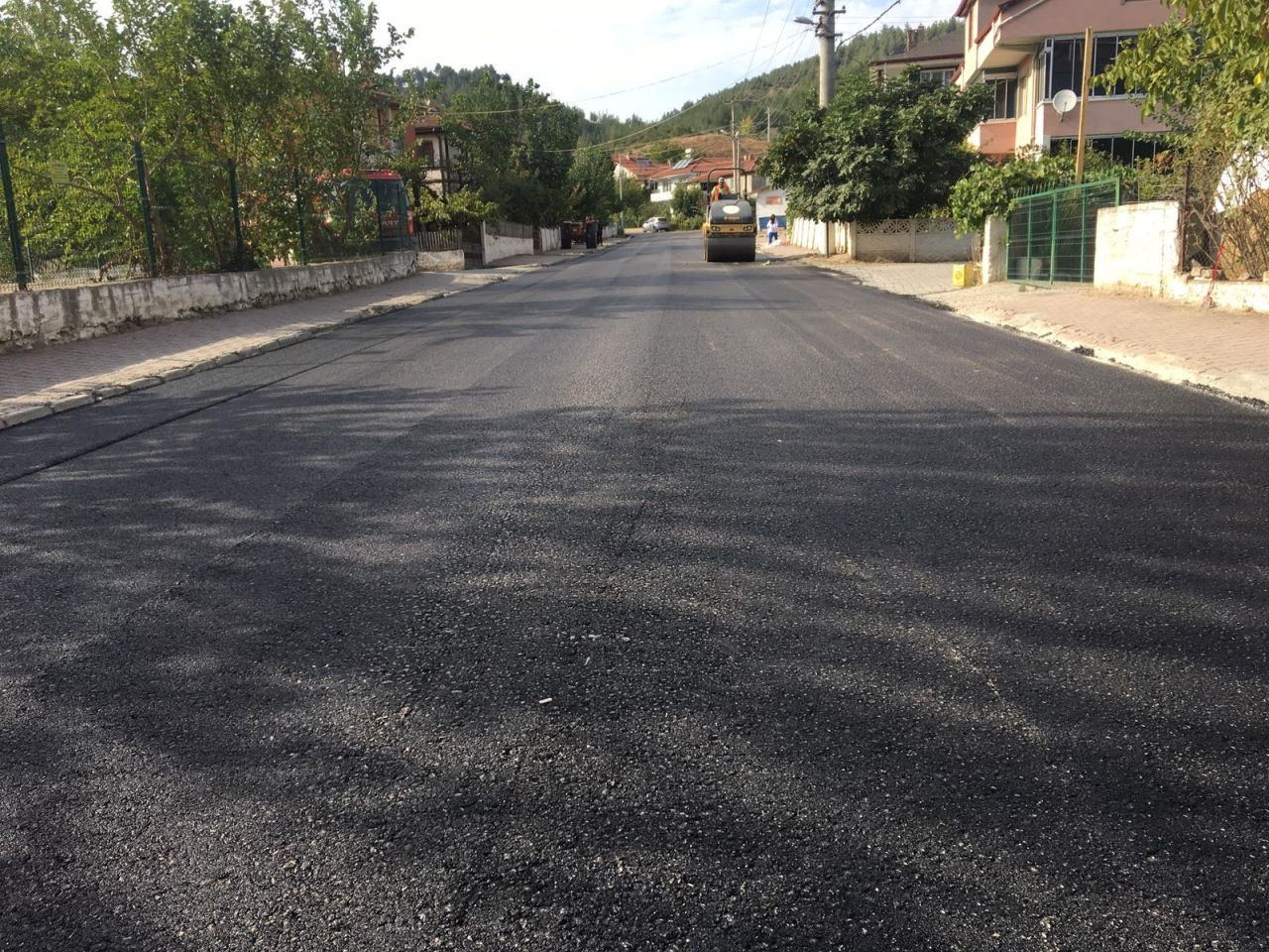 Büyükşehir Taraklı'da Ankara Caddesi'ni 4 Bin Ton Asfaltla Yeniliyor - Sayfa 5