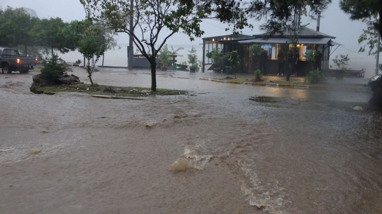 Giresun'da Şiddetli Yağmur Hayatı Felç Etti - Sayfa 5