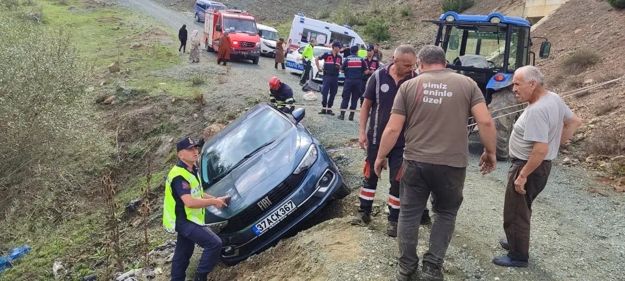 Otomobil Yol Kenarında Asılı Kaldı, Çift Ölümden Döndü - Sayfa 3