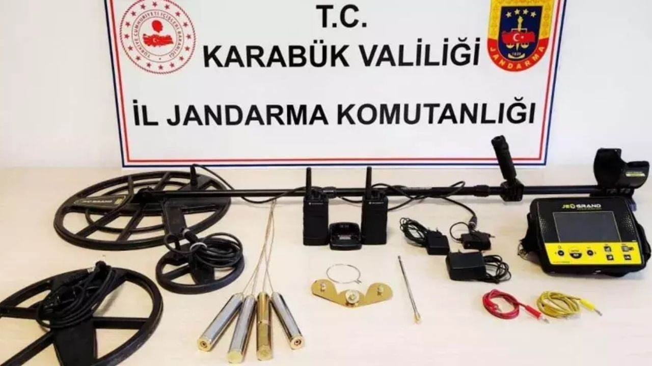 Karabük'te Define Arayan 5 Kişi Suçüstü Yakalandı