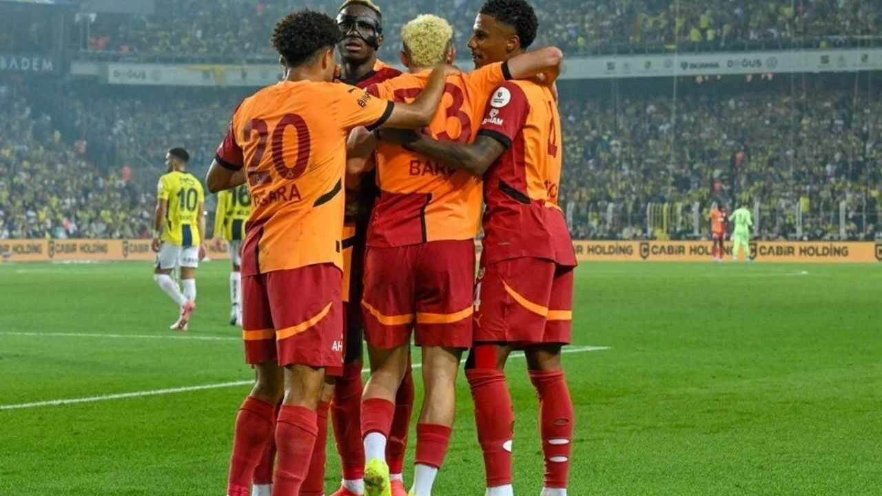 Kadıköy'de Gol Yağmuru: Galatasaray Fenerbahçe'yi 3-1 Mağlup Etti