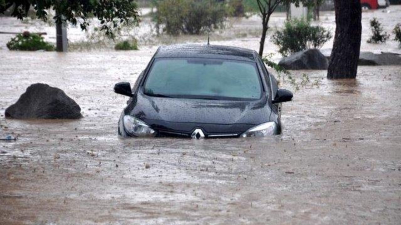 Trabzon'u sel vurdu! Facianın boyutu gün ağarınca ortaya çıktı