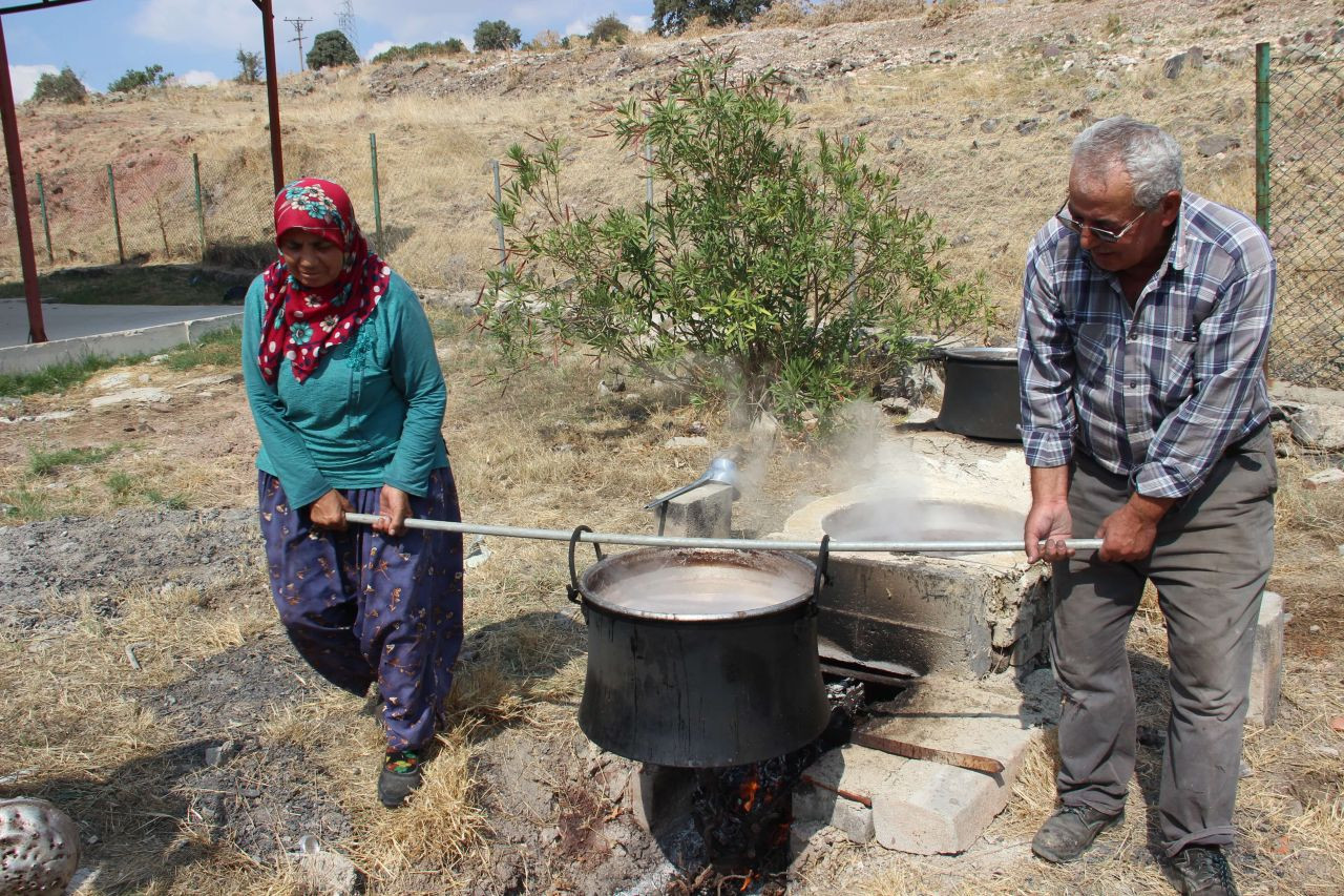 Manisa’da Pekmez Kazanları Kaynamaya Başladı - Sayfa 7