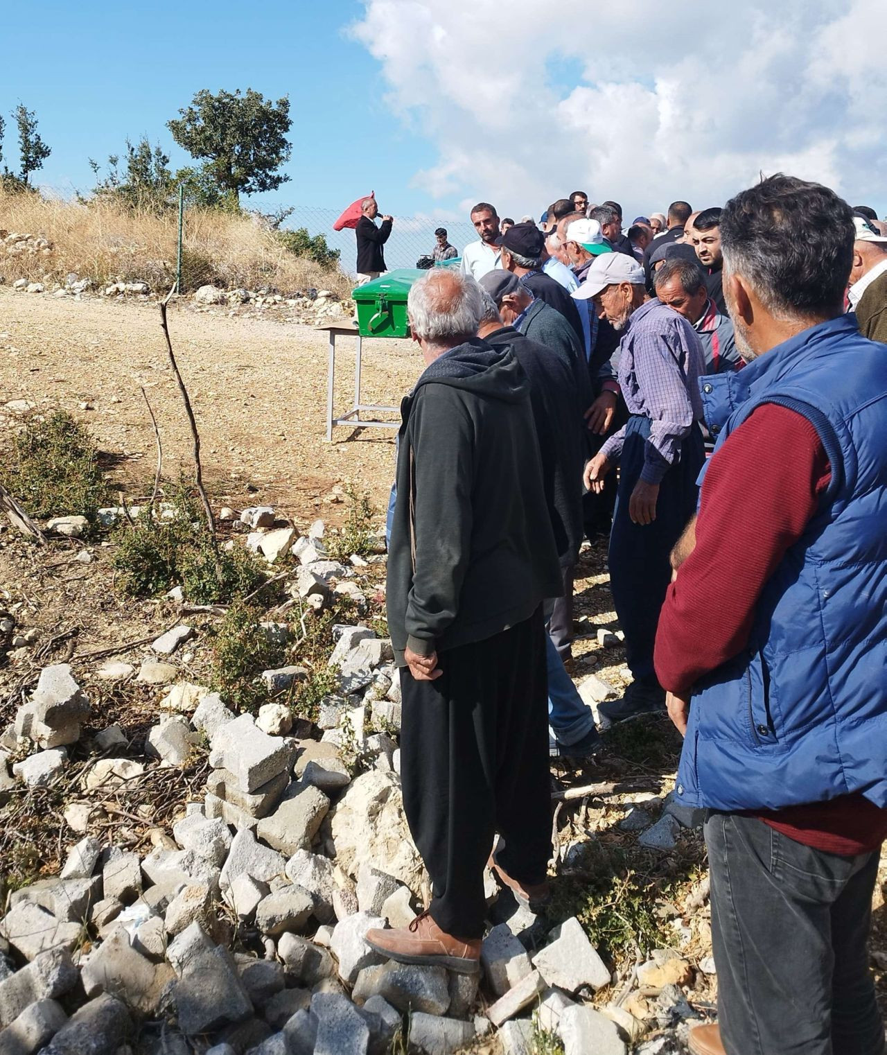 Mersin’de Aile Faciası: Baba, Oğlu ve Gelini Öldürüldü - Sayfa 4