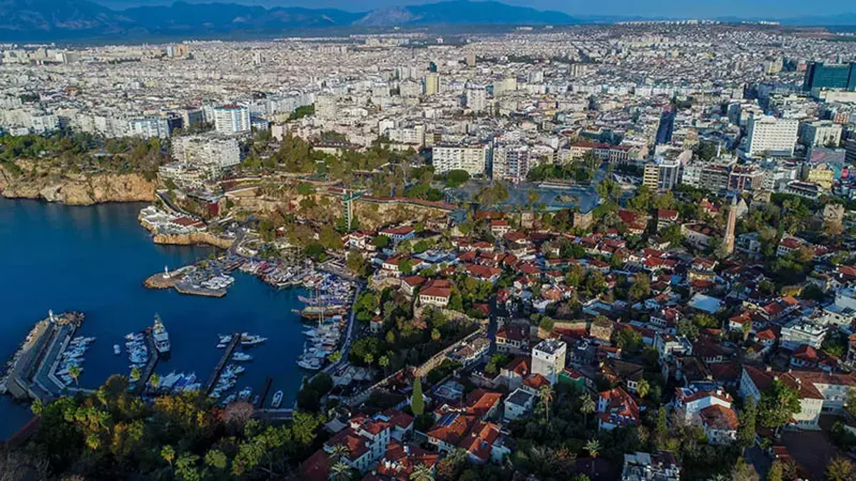 Yabancıların Türkiye'deki Gayrimenkule İlgisi Azaldı: Konut Satışları Yüzde 40 Düştü - Sayfa 1