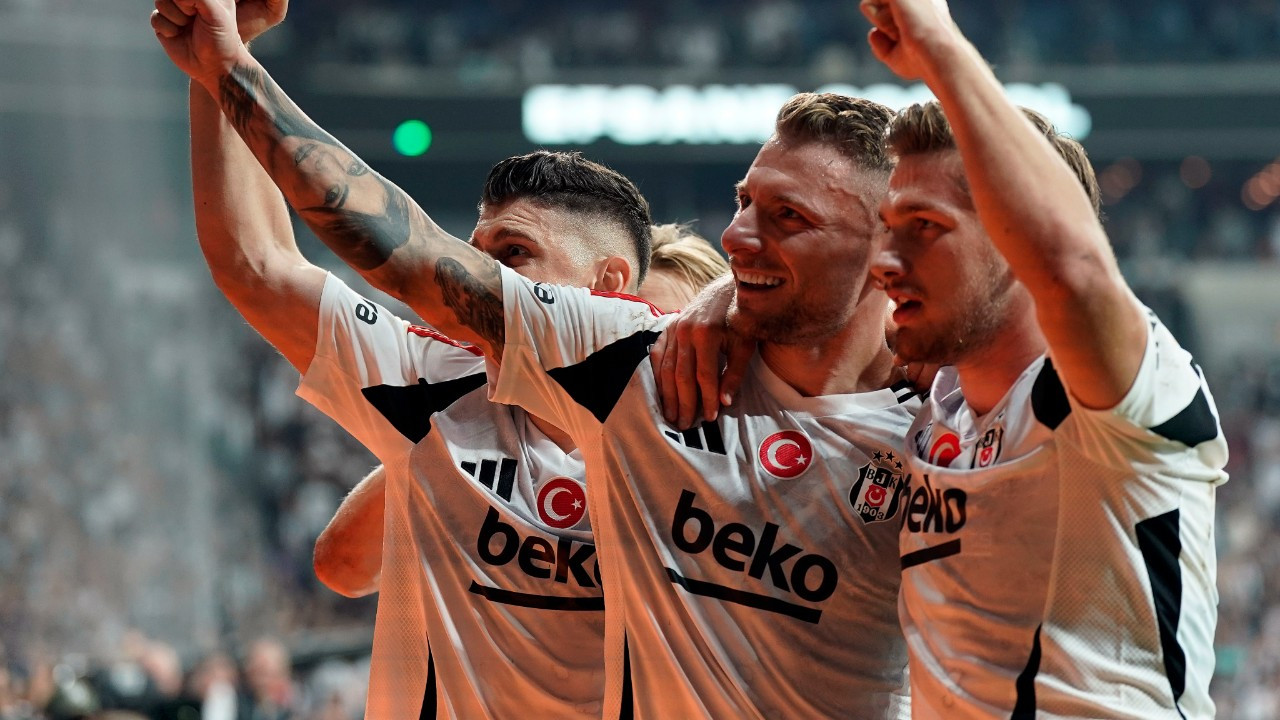 Beşiktaş’ı Kaptan Mert Günok Ayakta Tuttu: Kritik Kurtarışlar Maça Damga Vurdu