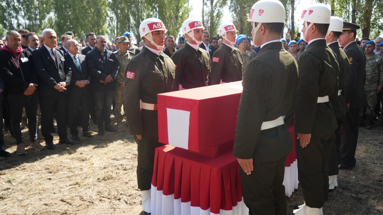 Pençe-Kilit Şehidi Piyade Er Maşallah Abakay, Memleketi Muş’ta Son Yolculuğuna Uğurlandı