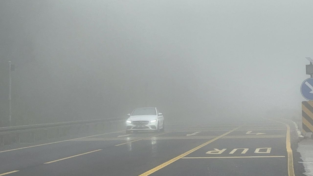 Bolu Dağı'nda göz gözü görmüyor: Görüş mesafesi 20 metre - Sayfa 1