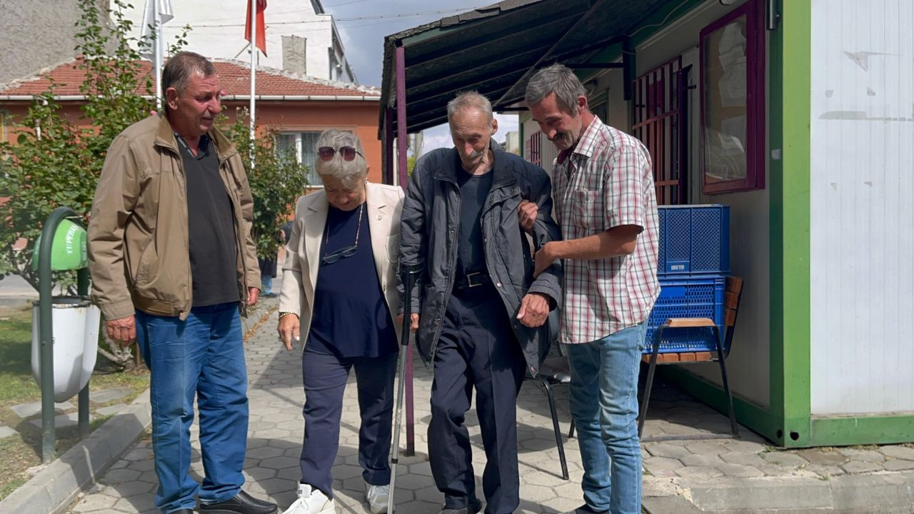 47 Yıl Sonra Baba Ocağına Dönen Adam ve Kardeşi Gözyaşlarına Boğuldu - Sayfa 5