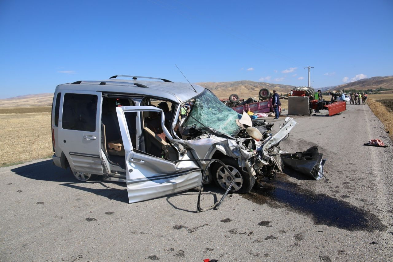 Muş’ta Zincirleme Trafik Kazası: 10 Kişi Yaralandı - Sayfa 7