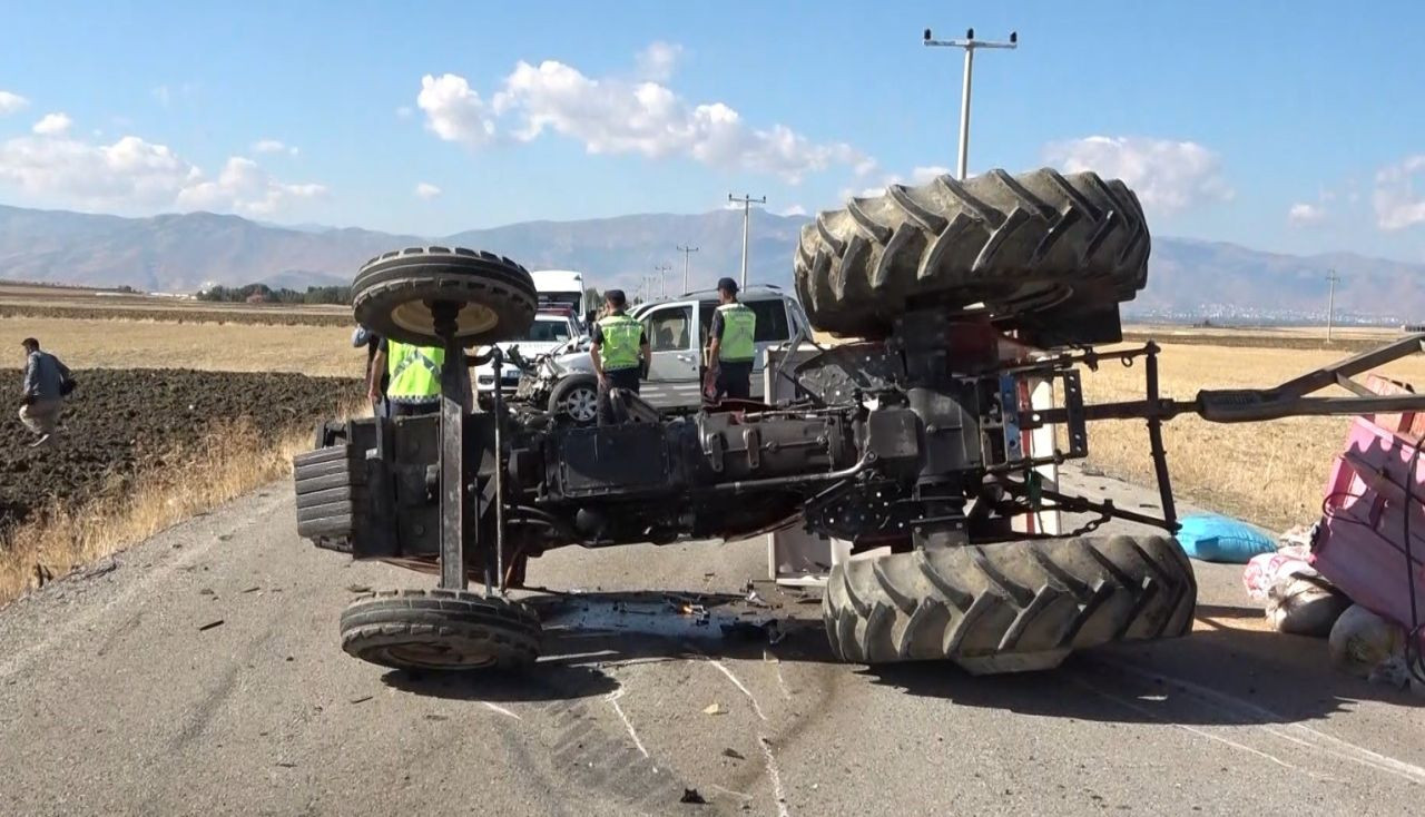 Muş’ta Zincirleme Trafik Kazası: 10 Kişi Yaralandı - Sayfa 4