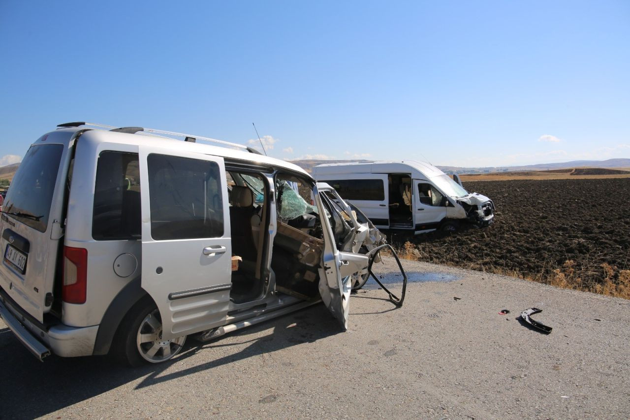 Muş’ta Zincirleme Trafik Kazası: 10 Kişi Yaralandı - Sayfa 3