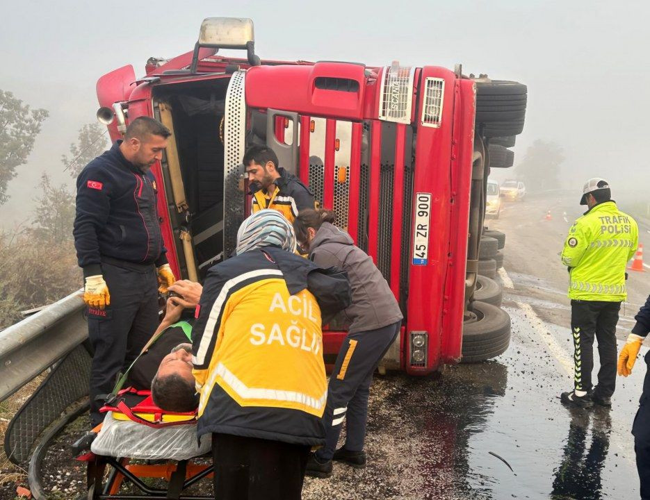 Yoğun sis kazaya sebep oldu: 1 yaralı - Sayfa 1