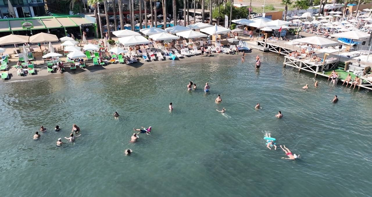 Marmaris'te denizin keyfini turistler çıkarıyor - Sayfa 3