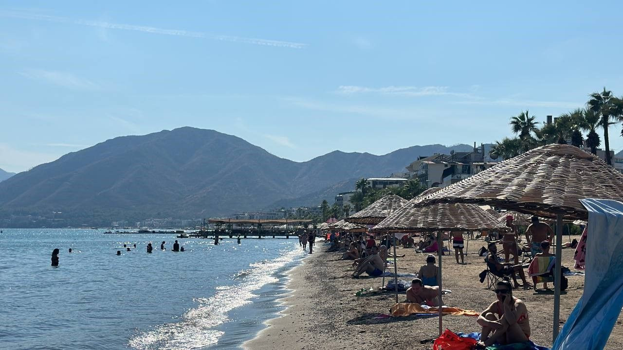 Marmaris'te denizin keyfini turistler çıkarıyor - Sayfa 5