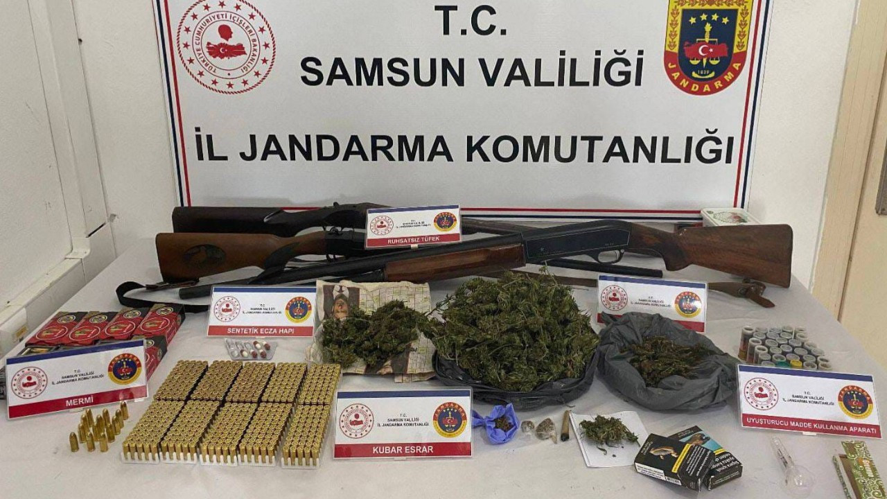 Samsun'da jandarma uyuşturucu ve silah ele geçirdi