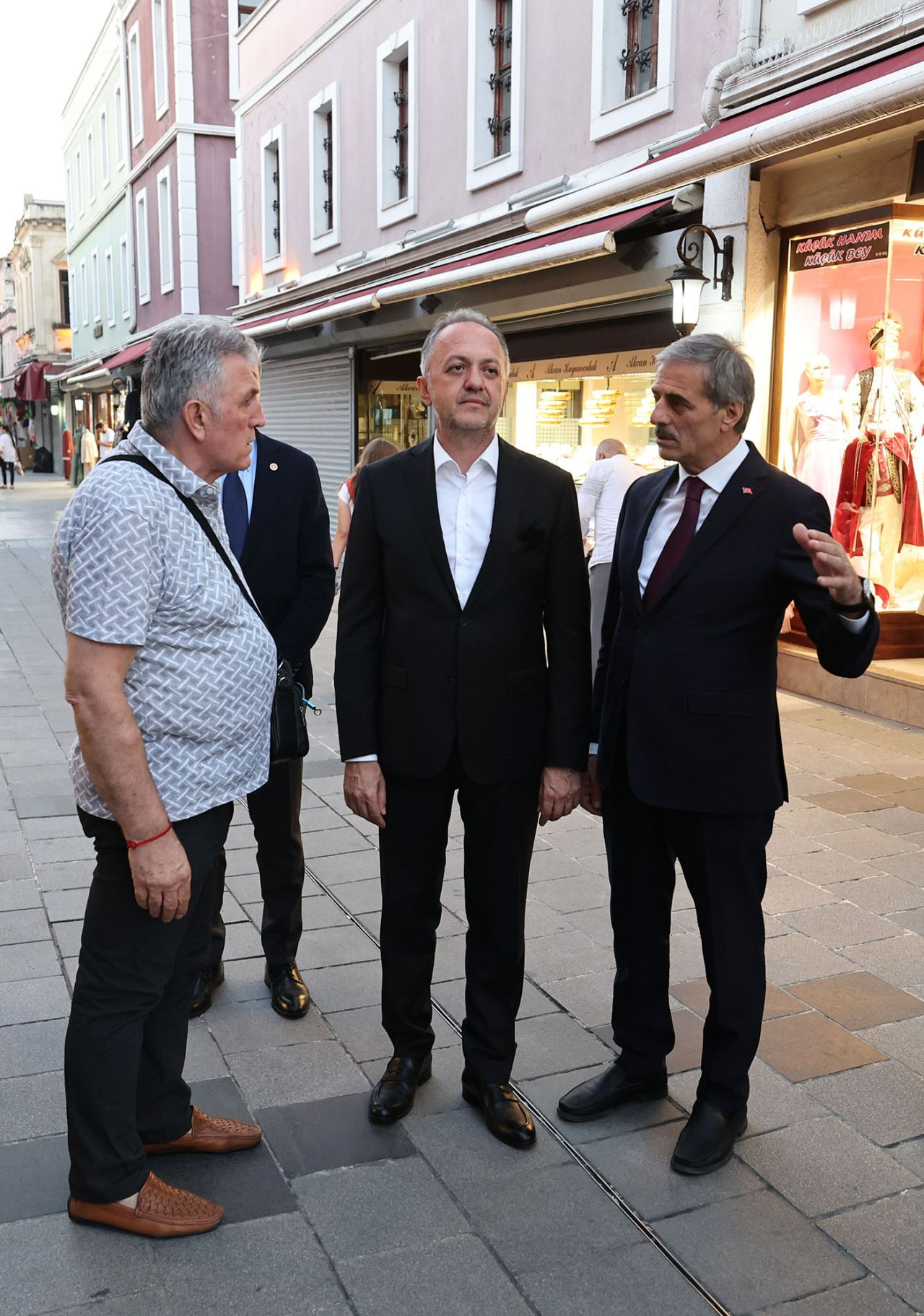 Tarihi Uzunçarşı’da Teknik İnceleme Tamamlandı: 3 Etap Projesi Bakanlıkta Onay Bekliyor - Sayfa 6