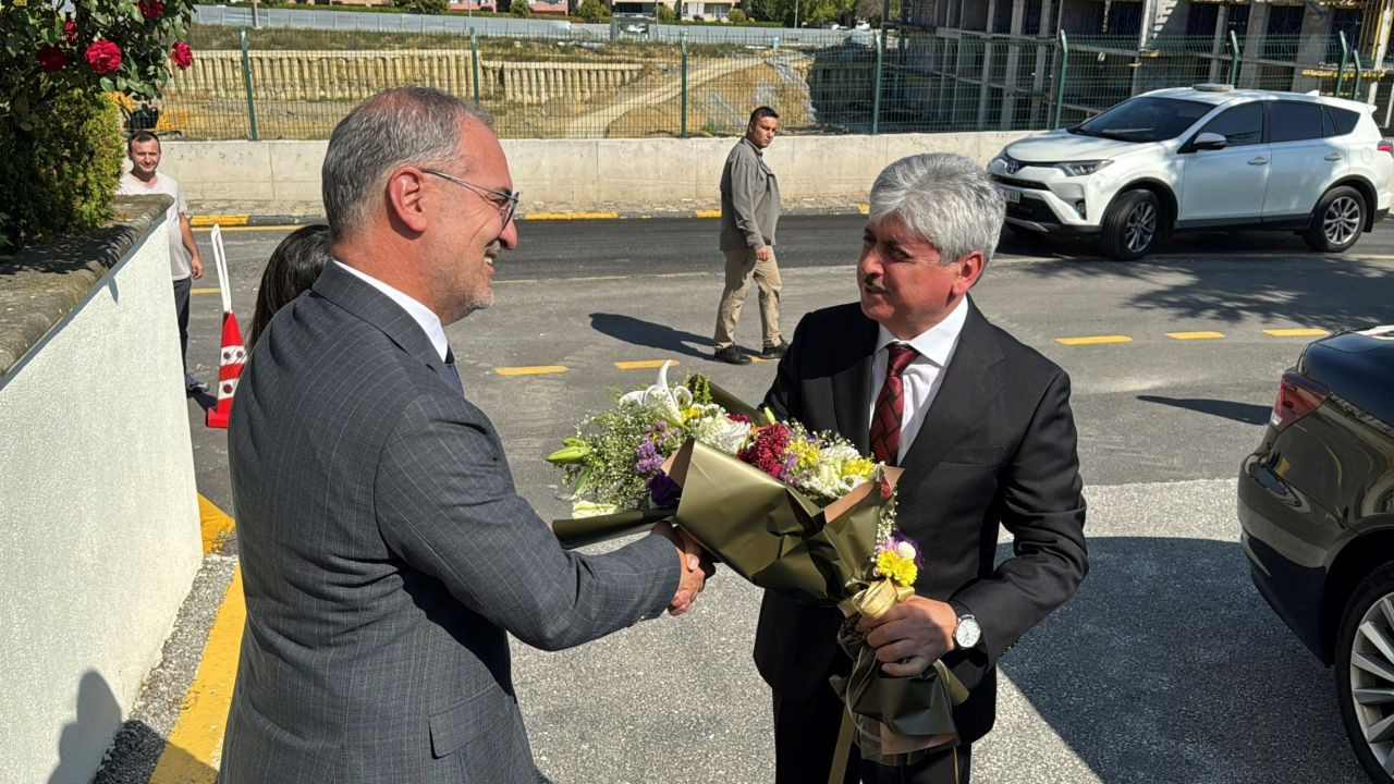 Vali Rahmi Doğan Sakarya’da görevine başladı - Sayfa 1