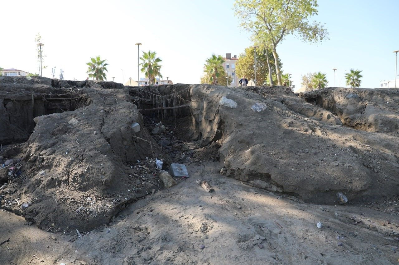 Karasu sahilinde kıyı erozyonu tehdidi! - Sayfa 5