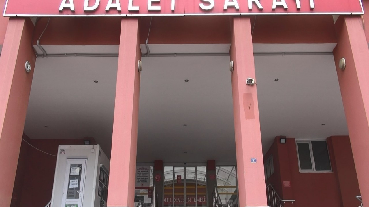 Komşuda şoke eden olay! Belediye genel sekreterinin adıyla dolandırdılar