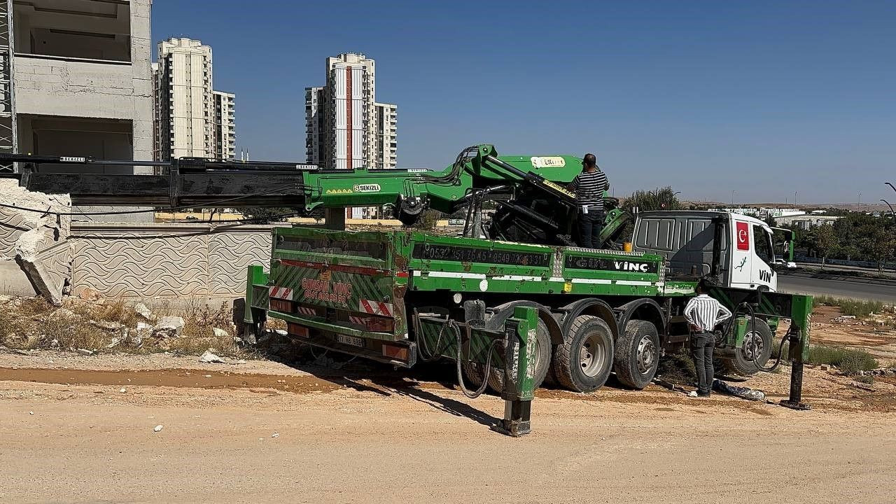 Gaziantep'te Vinç Kazası: 1 İşçi Hayatını Kaybetti, Feci Anlar Güvenlik Kamerasında - Sayfa 1