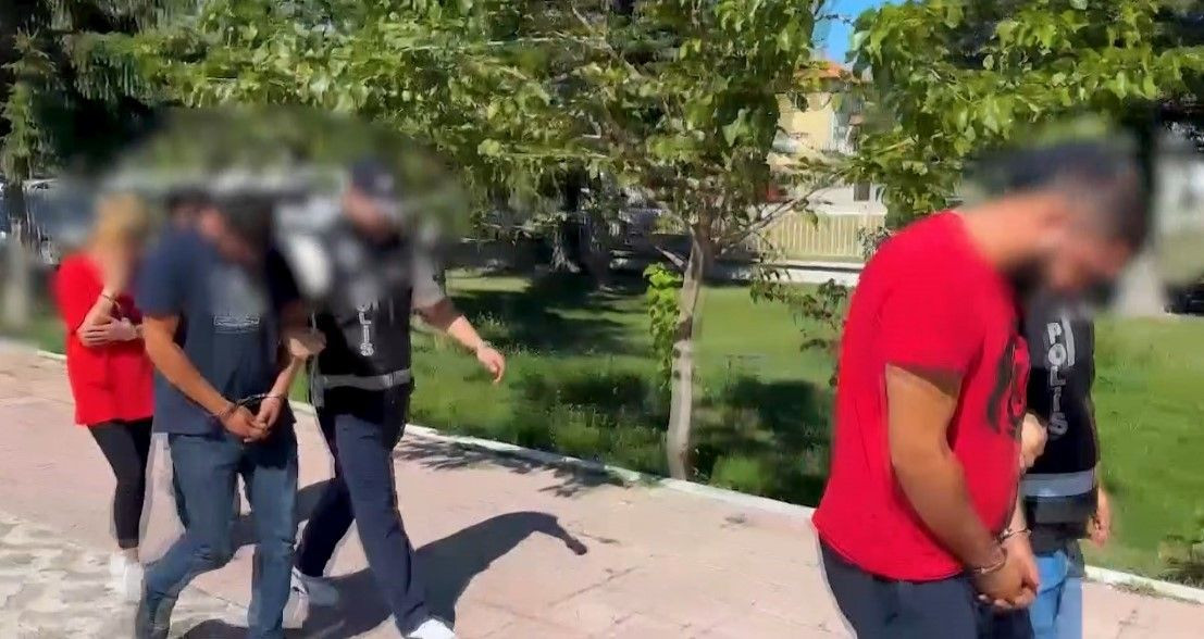 Isparta'da Kaçak 30 Tabanca ve 30 Şarjör Ele Geçirildi - Sayfa 4